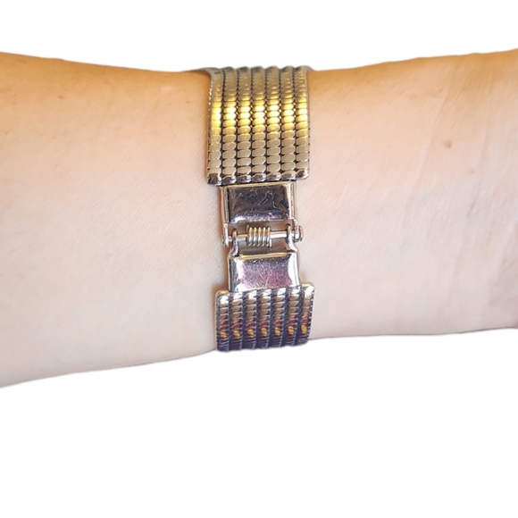 Butterfly wings bracelet - Picture 9 of 11